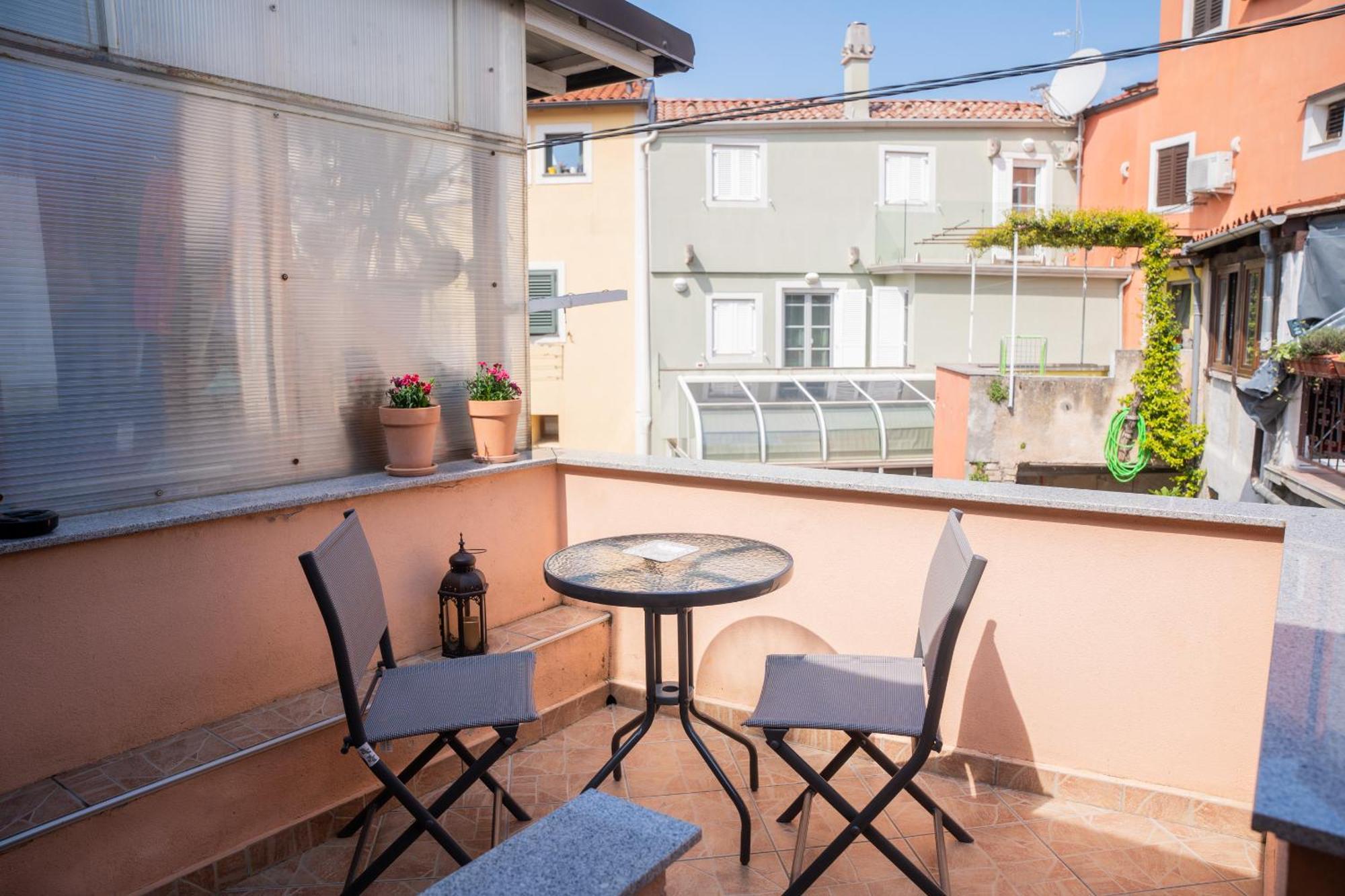 Apartment Uno Koper Luaran gambar